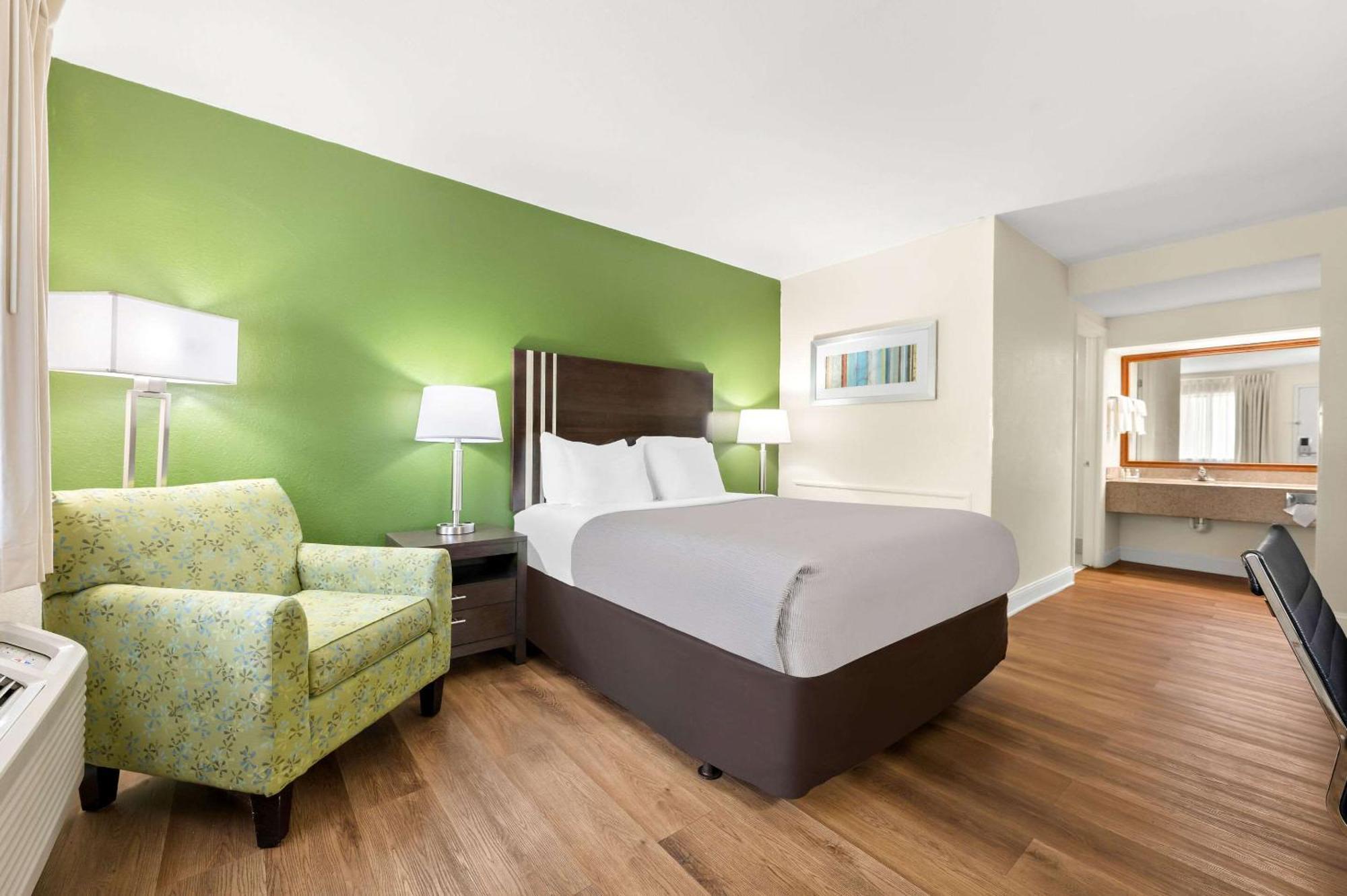 Quality Inn Pelham I-65 Exit 246 Exterior foto