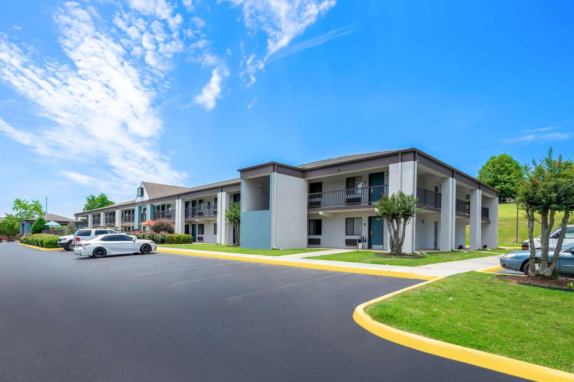 Quality Inn Pelham I-65 Exit 246 Exterior foto